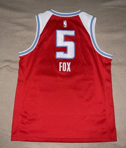 Sacramento Kings De’Aaron Fox NBA SACTOWN City Edition Jersey Youth L/XL -  Fits Adult Small “Light The Beam” for Sale in Sacramento, CA - OfferUp