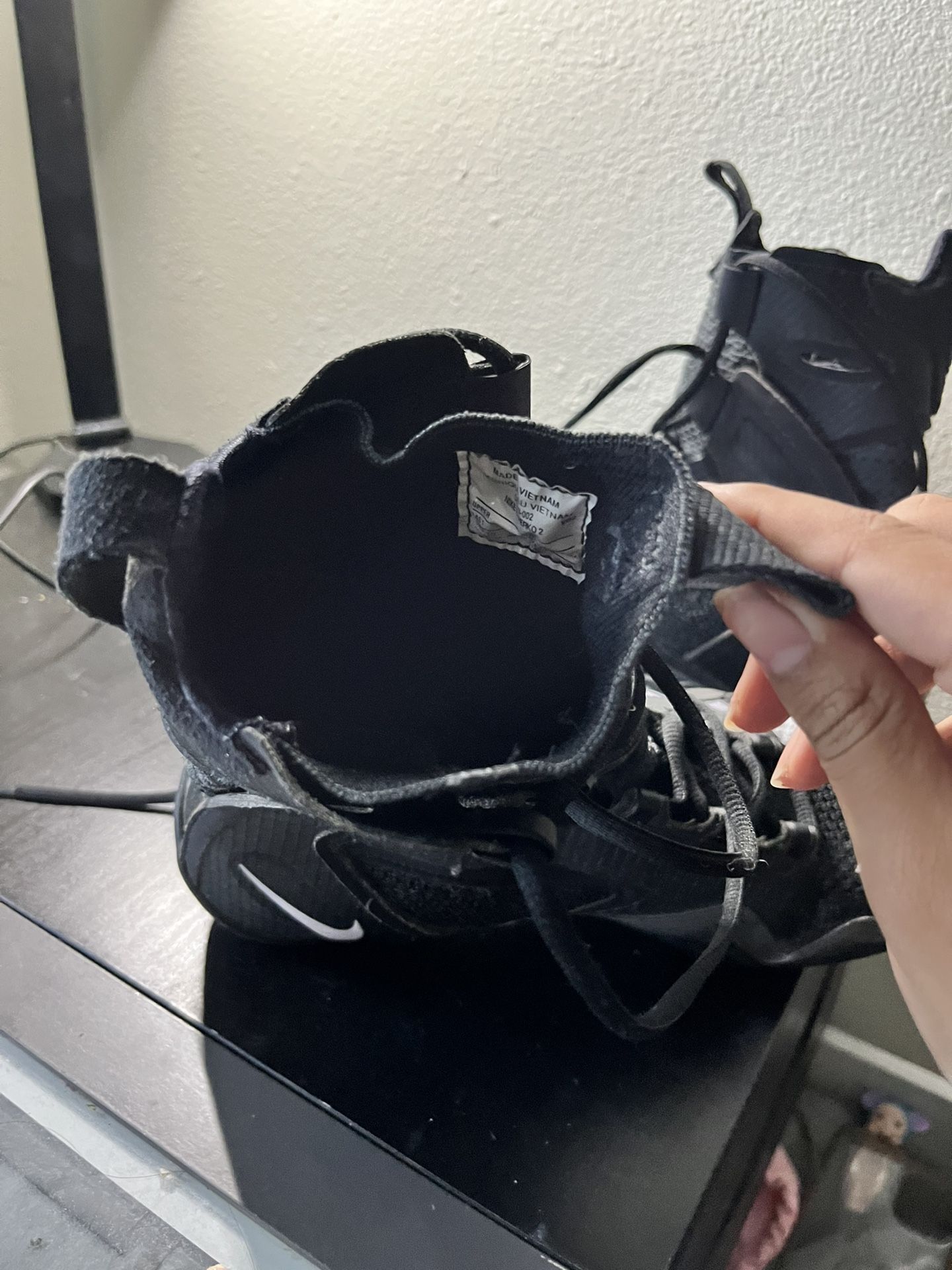 Boxing shoes
