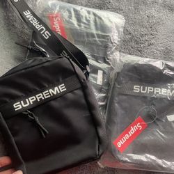 Supreme Cross Body Bag BRAND NEW
