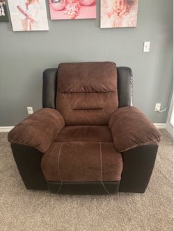 Rocker recliner