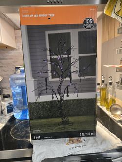 Spooky Halloween Tree