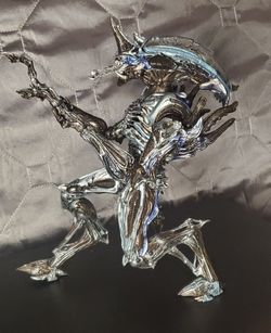 NECA Kenner Tribute Rhino Alien Action Figure