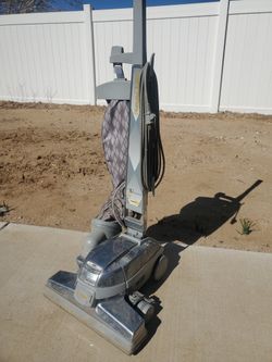 Kirby Vacuum In Good Working Condition 