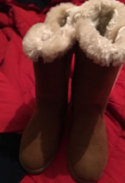 Warm boots