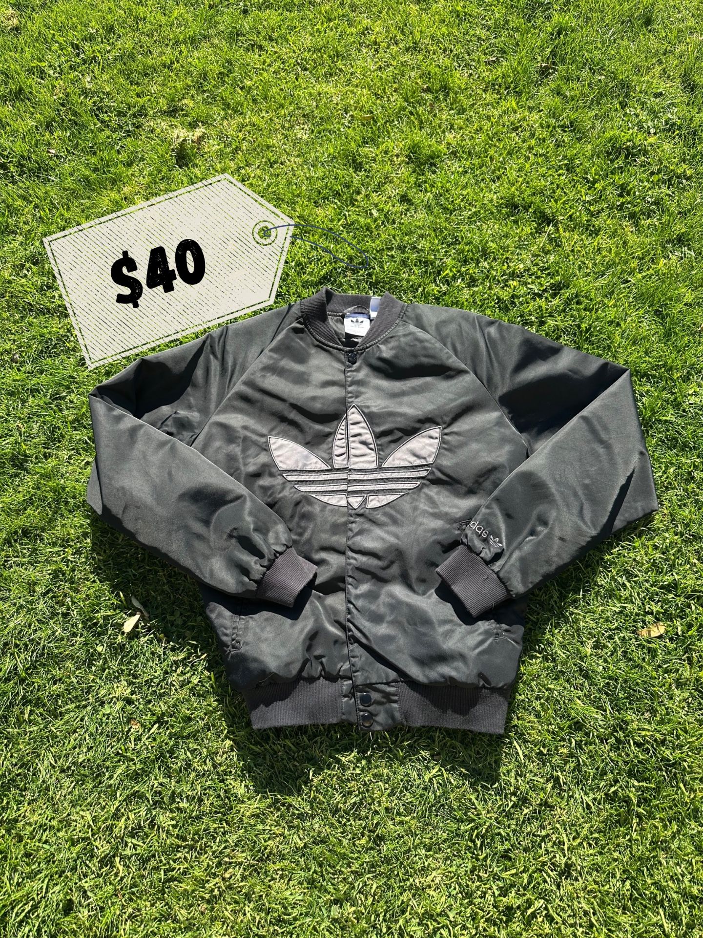 Adidas Originals Vintage Black Bomber Jacket Sweaters•Hoodies•Pants•Shirts•Shoes•Tops