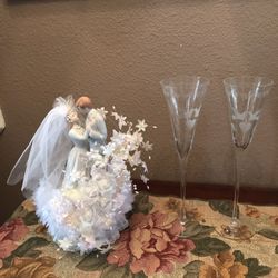 Porcelain cake topper and champagne flutes