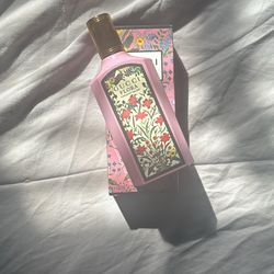 Gucci Flora Gorgeous Gardenia Eau de Parfum - 100ml
