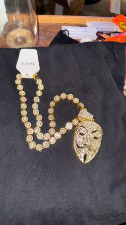Necklace & pendant