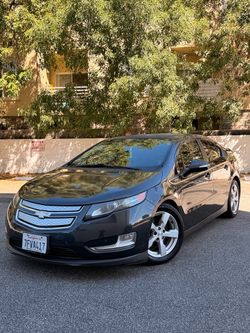 2014 Chevy Volt Hybrid w/Plug In
