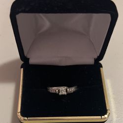 0.10 CT Diamond Princess Cut Engagement Ring With Accents