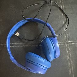 Blue Tooth Headphones 