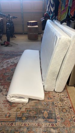 2 like new Twin Matresses