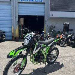 2025 Dual Sport Dirt bike 300cc 