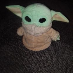 STAR WARS BABY  YODA VERY CLEAN 