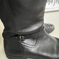 Ecco Women’s Black Leather Boots