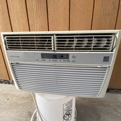 Frigidaire a/c