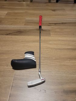 SCOTTY CAMERON  SELECT NEWPORT  Putter 34 inch with cover