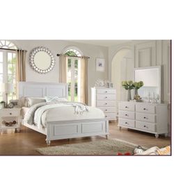 4- Pc Bedroom set Dresser,Mirror  Nightstand (1) Queen size bed frame  Not including Mattress and Box Sp