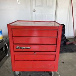 Snap-on Red Rolling Tool Chest
