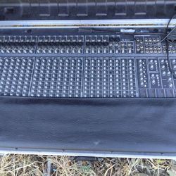 Peavey Src 4026 .26 Channel Stereo Mixing Console