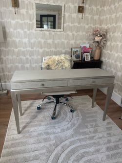 Beautiful Writing Desk!