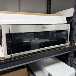 Whirlpool Low Profile Microwave Over The Range 30’ Brand New