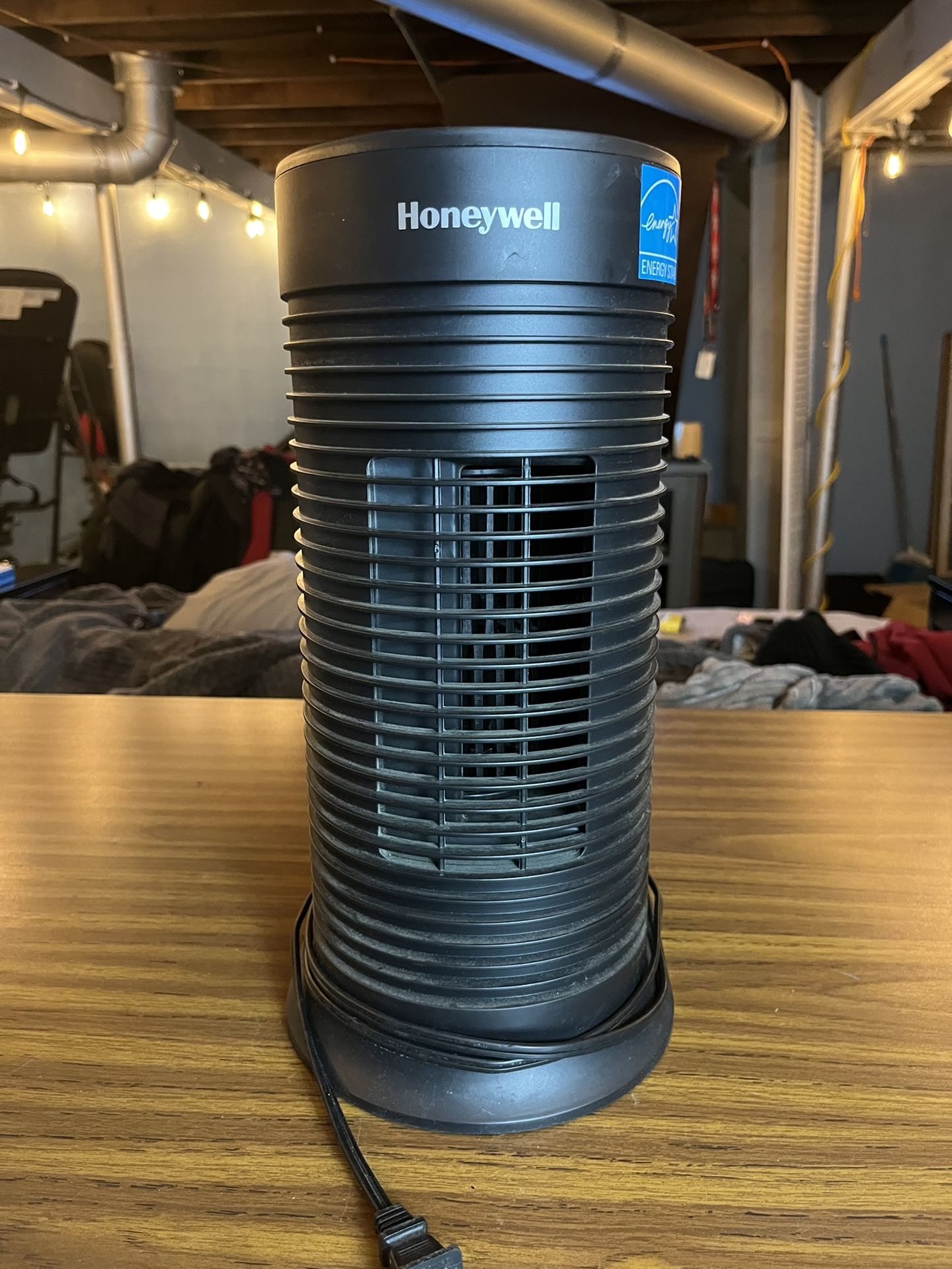 Honeywell Air Purifier *NEW FILTER*