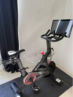 Peloton Bike