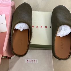 Marni Slides