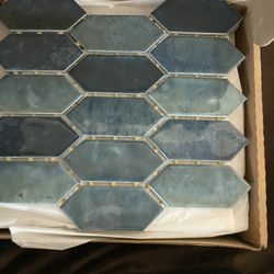 Daltile Miramo Aqua 12 in. x 11 in. Glazed Ceramic Picket Mosaic Tile