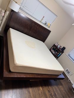 King size tempurpedic mattress- used