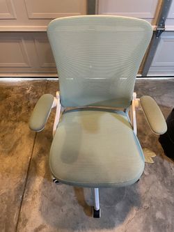 Turquoise Mesh Office Chair with Armrests
