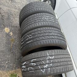 Tires 235/40/18 Great Condition 