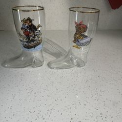 2 Vintage German Beer Boot Glasses  0.5L Gold Rim Dachshund & Cyclist Designs