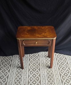 Burl finish single drawer side table