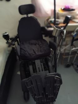 Have a quantum 3 electric wheelchair with backup camera