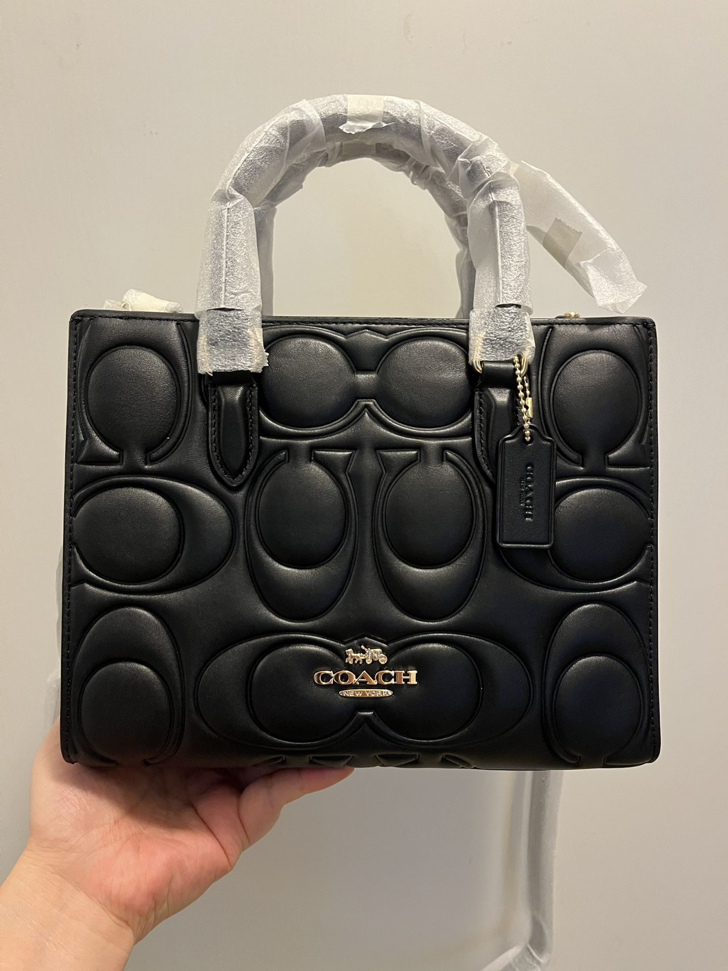 NWT Coach Maggie Small Tote Bag In Blocked Signature Leather Black