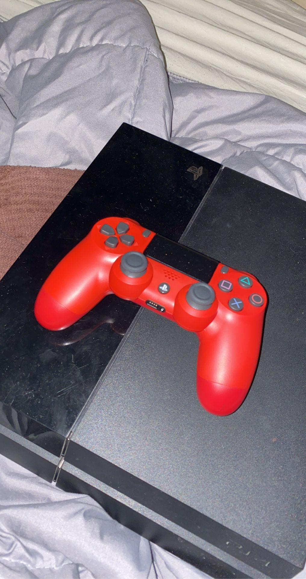 PS4 Console with one controller