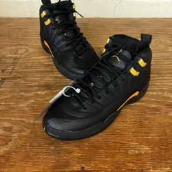 Jordan Retro 12 Black Taxi Size 6