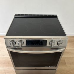 (Delivery INCLUDED 🚚) LG Smart Induction Slide-In Range  Stove 