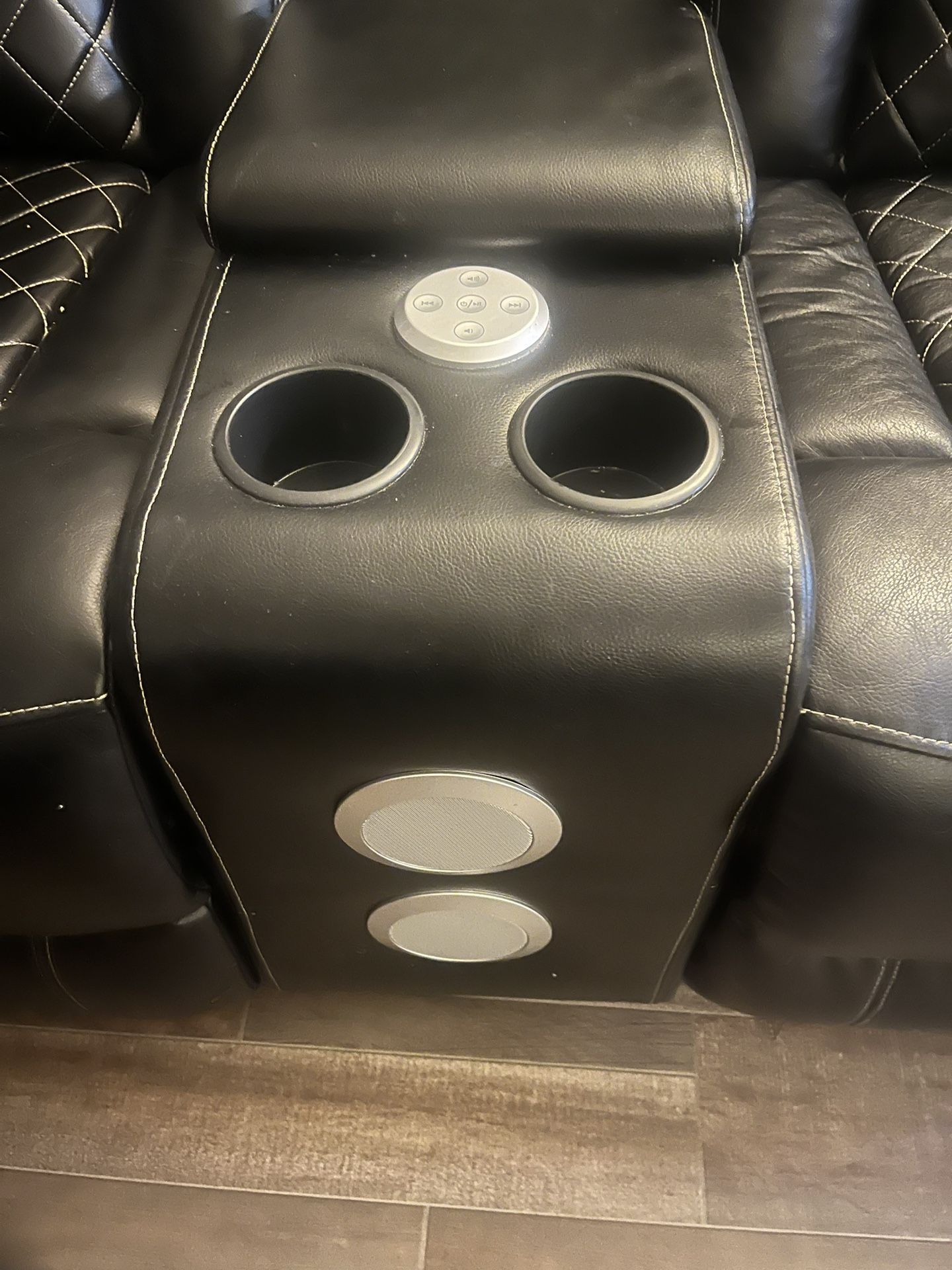 Reclining Loveseat With Bluetooth Speaker In Middle Of console