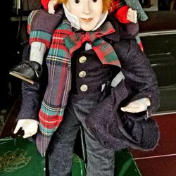VINTAGE Dept 56 A Christmas Carol porcelain dolls