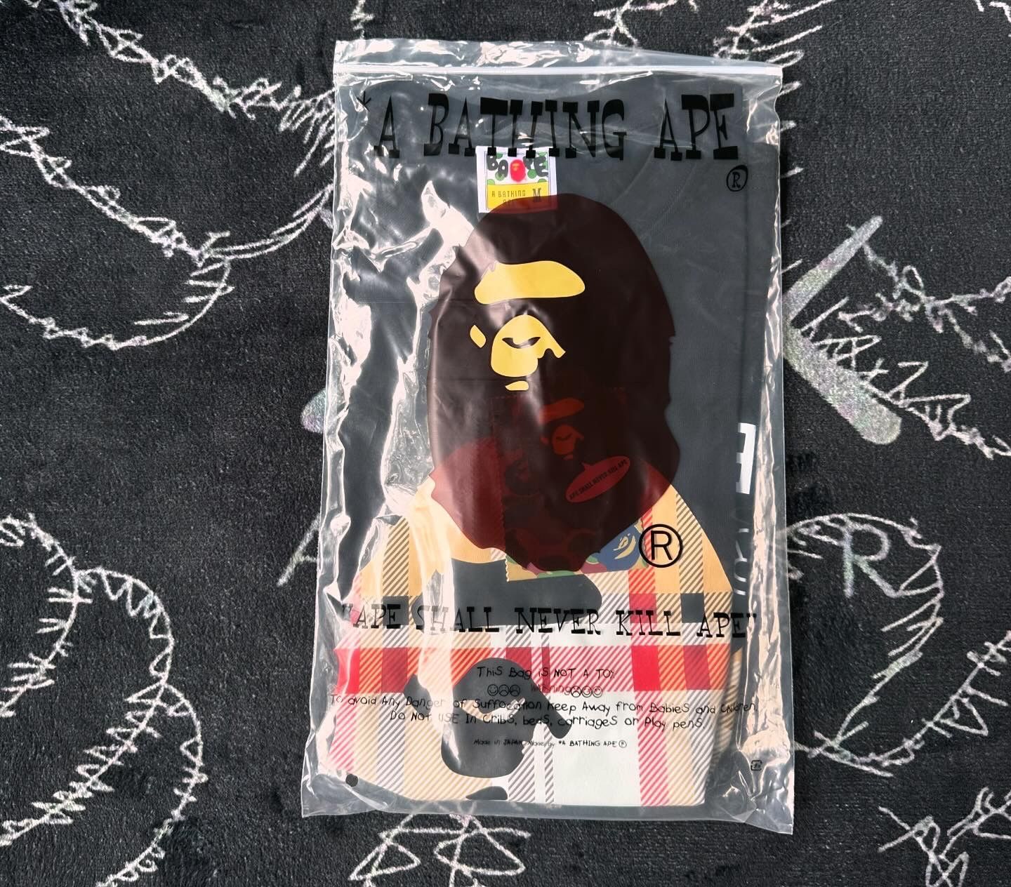 Bape Tee “Burberry”