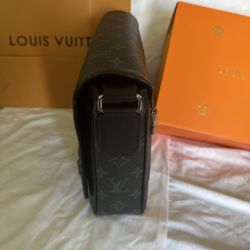 New Louis Vuitton BodyStrap Bag !!