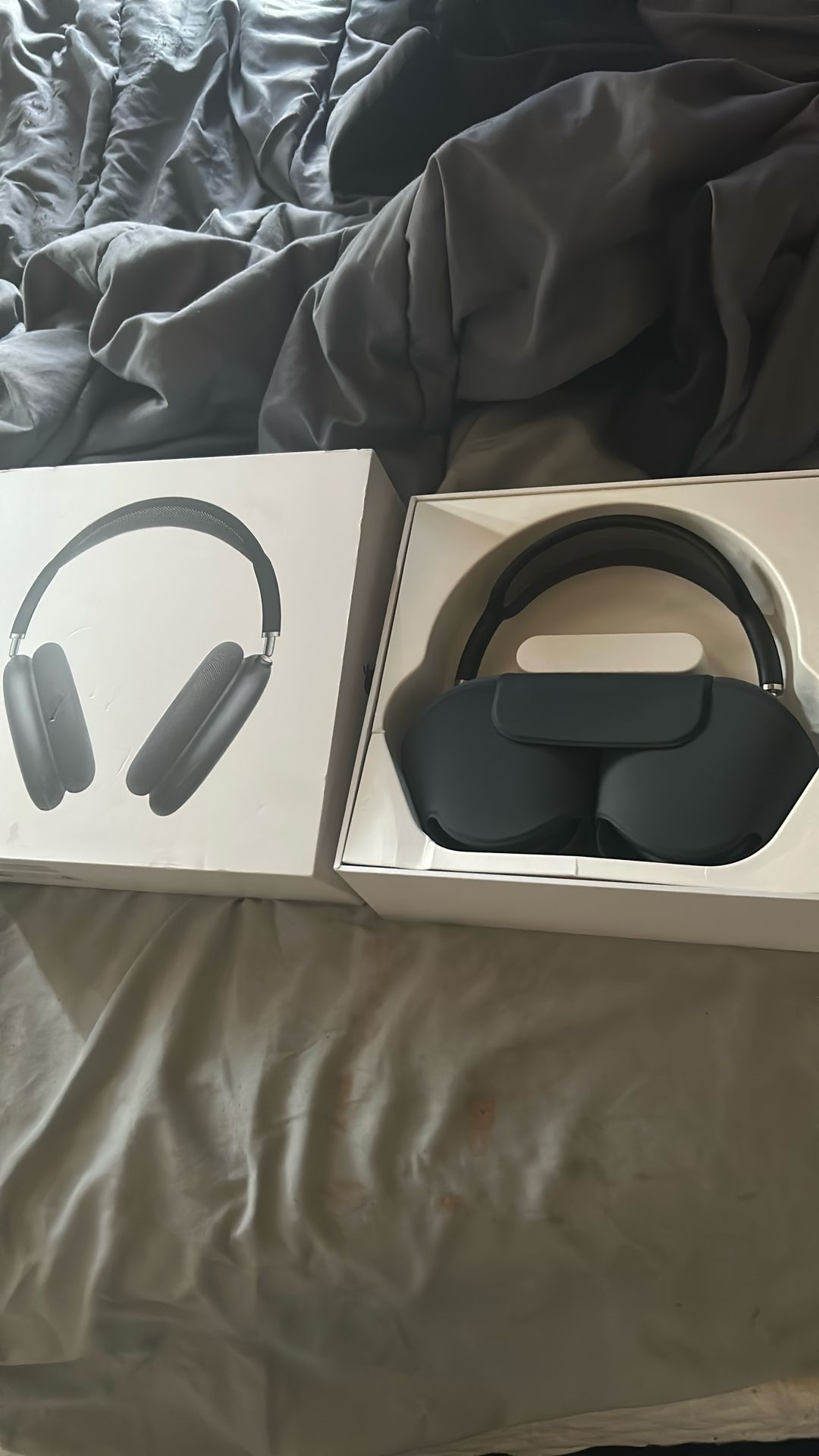 AirPods Max