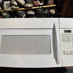 GE® 1.7 Cu. Ft. Over-the-Range Microwave Oven