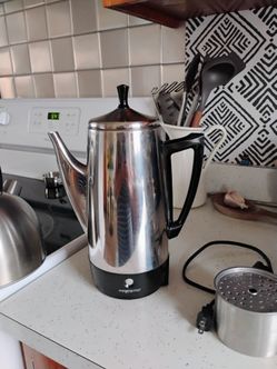 Coffee pot