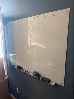 Amazon Basics Glass Dry-Erase Board, Magnetic Frameless Whiteboard, Easy to Install, with Eraser, 48" x 36"