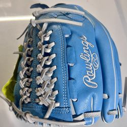 Rawlings Heart of the Hide 12.5" Fastpitch Glove: New 