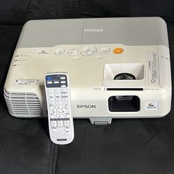 Projector & 135 Inch Projector Screen 